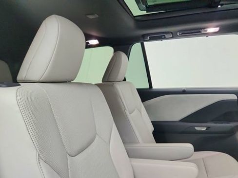Used 2025 Lexus TX 350 AWD w/ Technology Package image 25