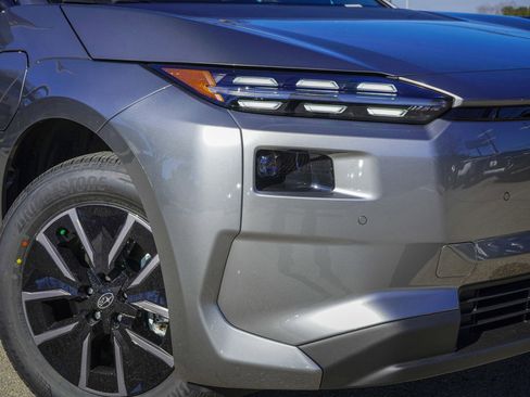 New 2026 Subaru Solterra Premium image 3