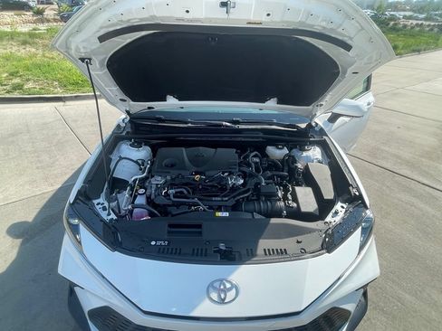 Used 2026 Toyota Camry SE w/ Convenience Package AWD/4WD image 32