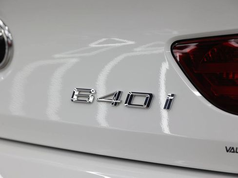 Used 2018 BMW 640i Convertible RWD image 25