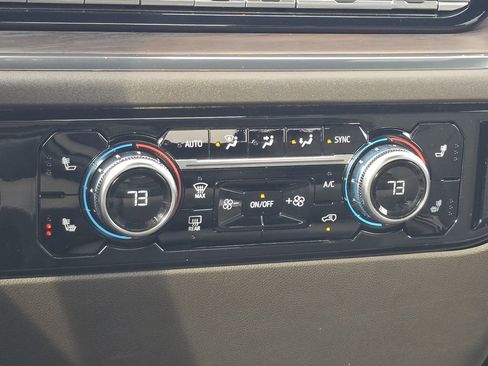 Certified 2024 GMC Sierra 1500 SLT image 19