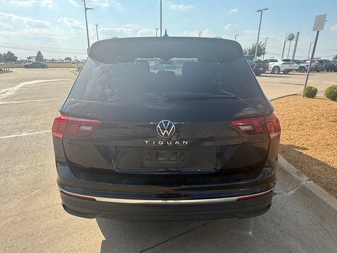 Used 2024 Volkswagen Tiguan S FWD image 4