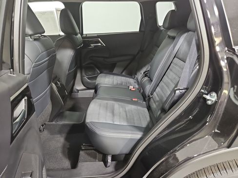 New 2026 Nissan Rogue SL AWD/4WD image 24