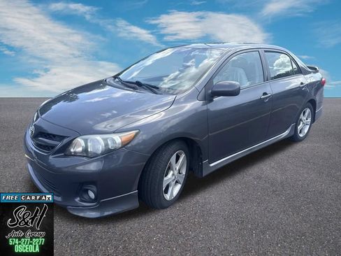 Used 2011 Toyota Corolla S FWD image 3
