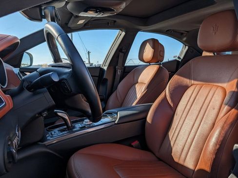 Used 2019 Maserati Ghibli S Q4 image 13