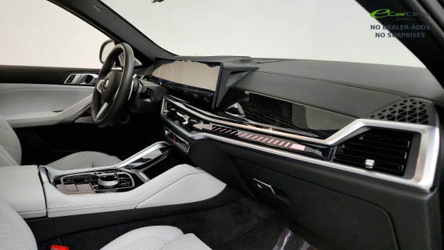 Used 2026 BMW X6 M60i AWD/4WD image 32
