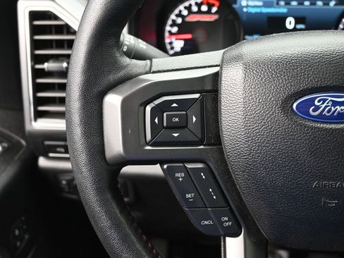 Used 2018 Ford F150 Lariat w/ Equipment Group 502A Luxury image 14