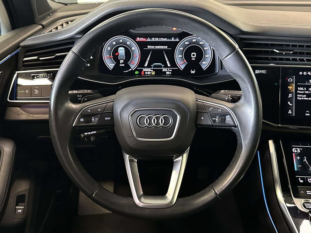 Used 2023 Audi Q7 2.0T Premium Plus w/ Premium Plus Package AWD/4WD image 18