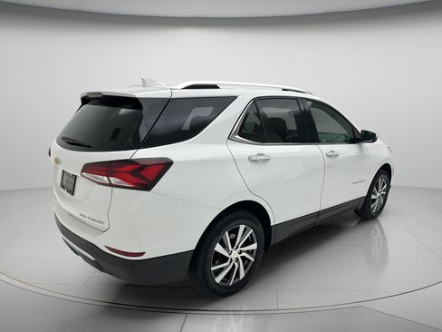 Used 2024 Chevrolet Equinox Premier AWD/4WD image 5
