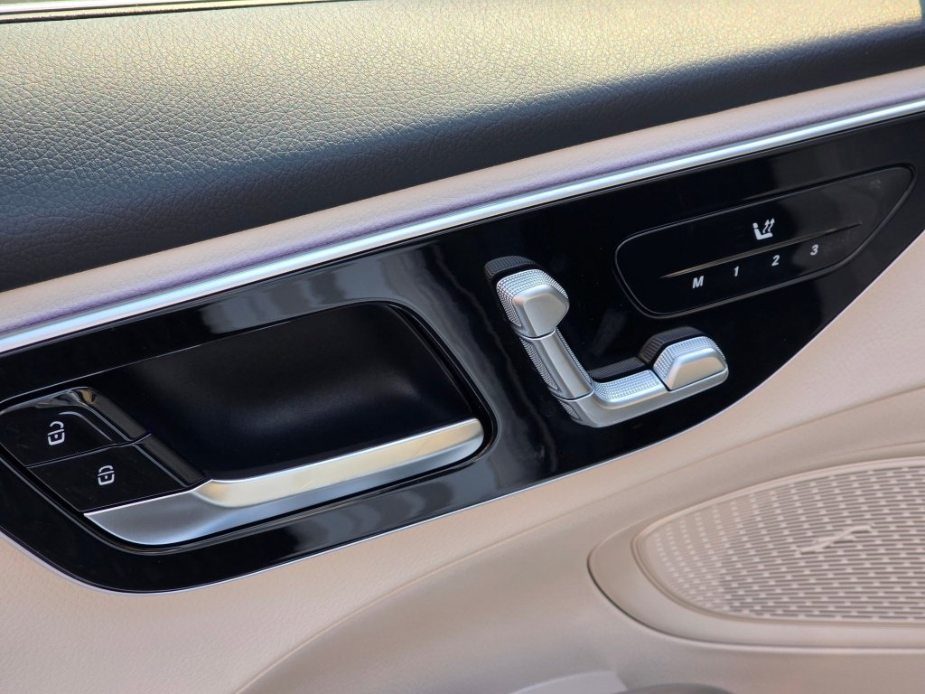 New 2026 Mercedes-Benz C 300 4MATIC Sedan image 33