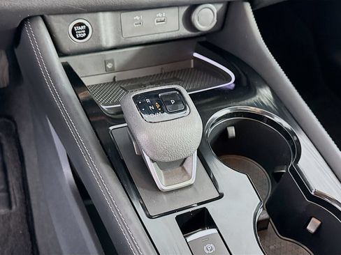 Certified 2023 Nissan Rogue Platinum AWD/4WD image 17