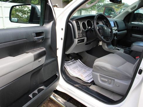 Used 2011 Toyota Tundra 2WD Double Cab w/ TRD Off-Road Pkg image 14