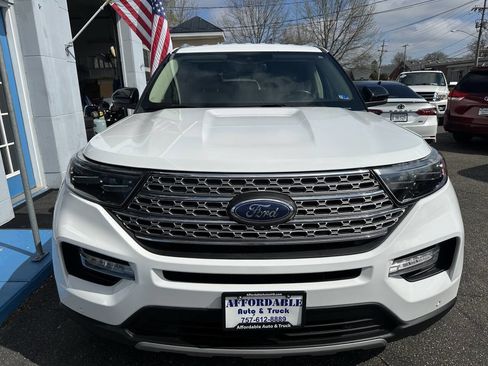 Used 2021 Ford Explorer Limited w/ Equipment Group 301A image 9