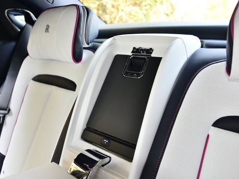 Certified 2021 Rolls-Royce Ghost image 19