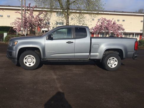 Used 2018 Chevrolet Colorado W/T image 3