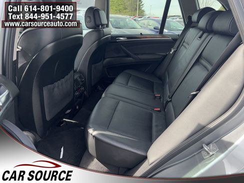 Used 2010 BMW X5 xDrive30i image 26