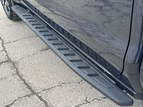 Used 2024 GMC Sierra 1500 AT4 w/ Technology Package image 14