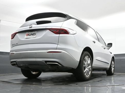 Used 2023 Buick Enclave Premium w/ Experience Buick Package AWD/4WD image 42
