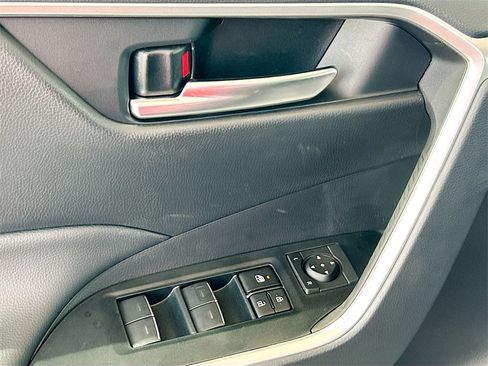 New 2025 Toyota RAV4 XLE Premium image 17