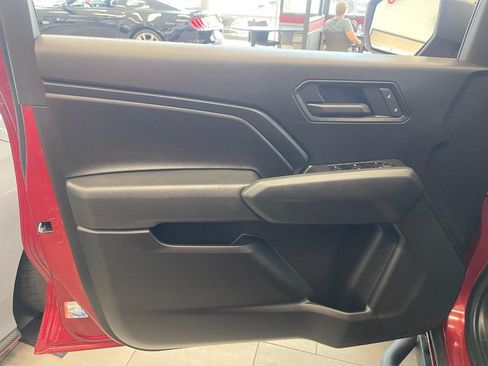 Used 2023 Chevrolet Colorado Trail Boss w/ Advanced Trailering Package AWD/4WD image 10
