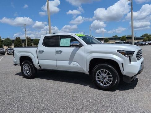 Certified 2024 Toyota Tacoma Limited w/ Limited Package (LT) AWD/4WD image 1