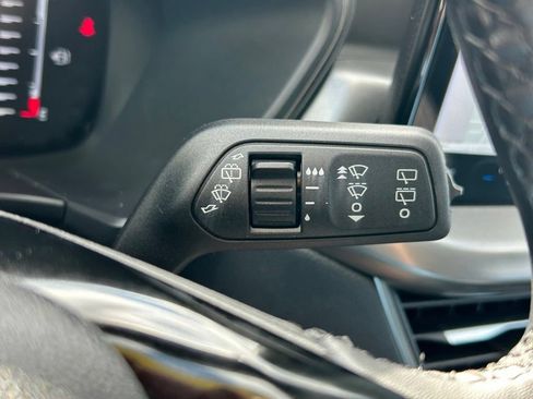Used 2023 Ford Escape SE FWD image 27