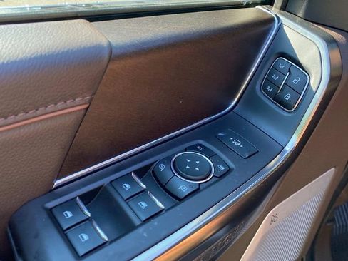 Used 2021 Ford F150 King Ranch w/ Equipment Group 601A High AWD/4WD image 13