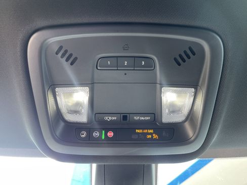 Used 2023 Chevrolet Traverse LT w/ LPO, Floor Liner Package image 27