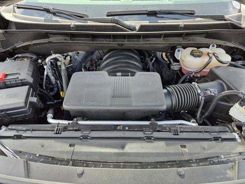 Used 2025 GMC Yukon Denali image 11