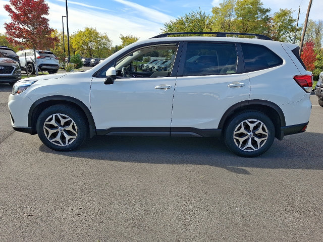 Used 2021 Subaru Forester Premium AWD/4WD image 4