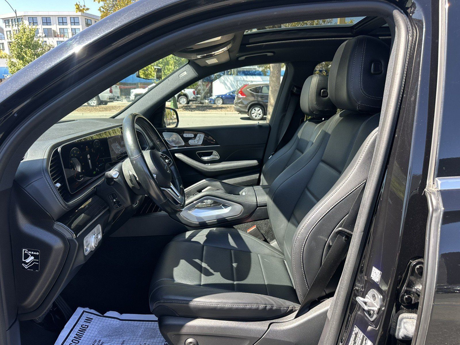 Used 2022 Mercedes-Benz GLS 450 4MATIC image 18