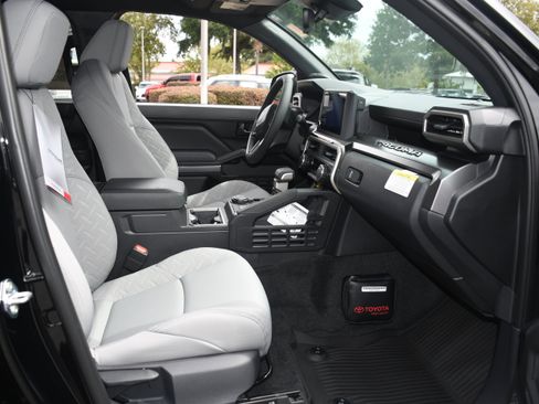 New 2025 Toyota Tacoma SR5 image 11
