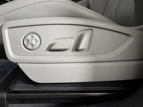 Used 2022 Audi Q5 2.0T Prestige image 12