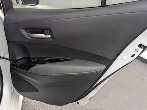 Used 2021 Toyota Corolla SE FWD image 18