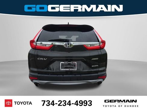 Used 2018 Honda CR-V Touring image 10