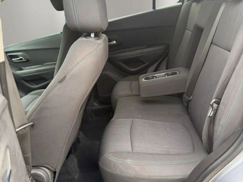Used 2015 Chevrolet Trax LT w/ LT Sun and Sound Package FWD image 14