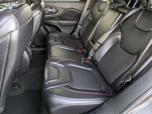 Certified 2020 Jeep Cherokee Trailhawk w/ Cold Weather Group AWD/4WD image 22