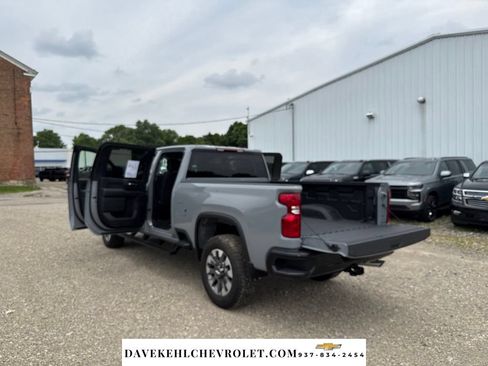 Used 2025 Chevrolet Silverado 2500 Custom w/ Custom Value Package AWD/4WD image 28