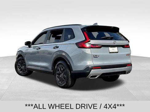 Used 2026 Honda CR-V TrailSport image 4