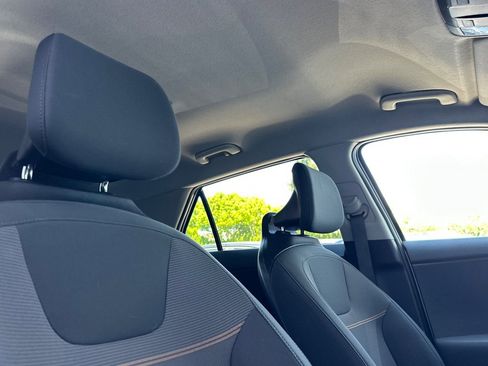 Certified 2025 Kia Niro LX FWD image 18