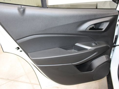 New 2026 Chevrolet Trax RS w/ Driver Confidence Package FWD image 21