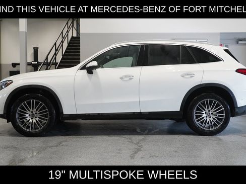 New 2026 Mercedes-Benz GLC 300 4MATIC image 3