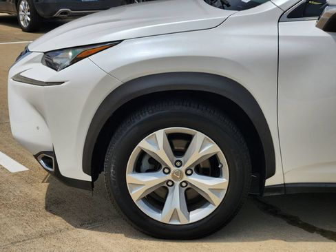 Used 2017 Lexus NX 200t FWD w/ Premium Package image 8