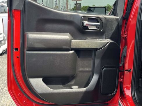 Used 2022 Chevrolet Silverado 1500 Custom RWD image 20