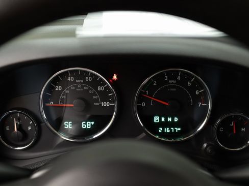 Used 2016 Jeep Wrangler Unlimited Sport image 11