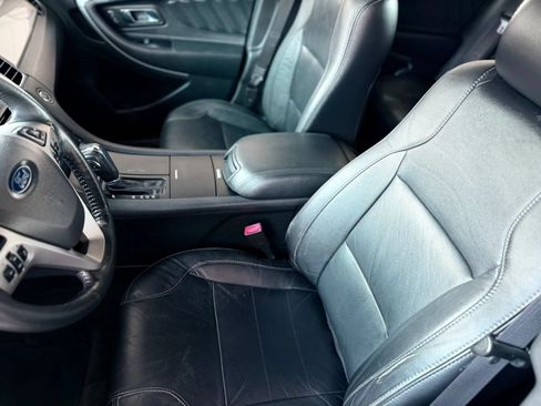 Used 2013 Ford Taurus SEL FWD image 15