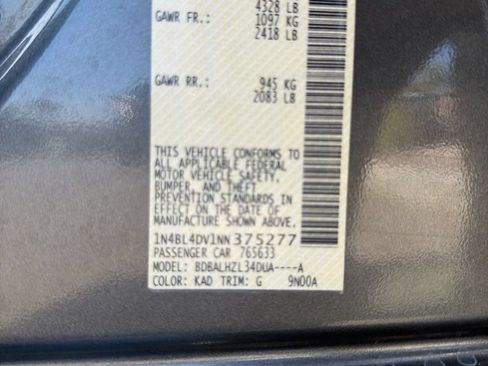 Used 2022 Nissan Altima 2.5 SV FWD image 26
