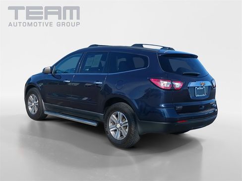 Used 2016 Chevrolet Traverse LT image 5