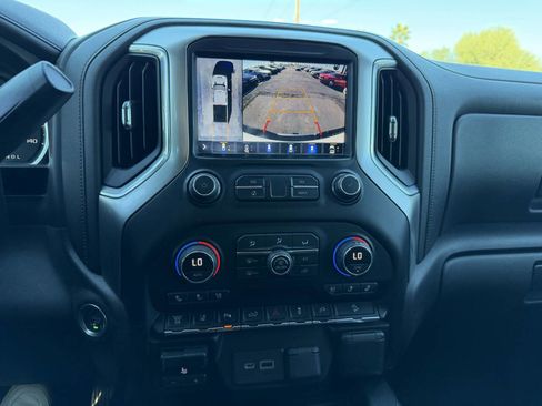 Used 2020 Chevrolet Silverado 2500 LTZ w/ LTZ Plus Package image 16