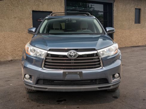 Used 2015 Toyota Highlander Limited Platinum AWD/4WD image 3
